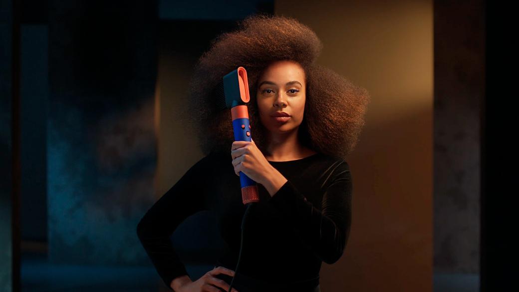 Sèche-cheveux et styler multifonctions Dyson Airwrap id™ Curly+Coily
